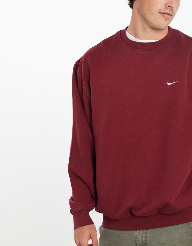Vintage by The Real Deal - Pre Loved - Vintage Nike Sweatshirt