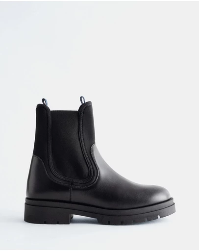 & Other Stories - Leather Chelsea Boots