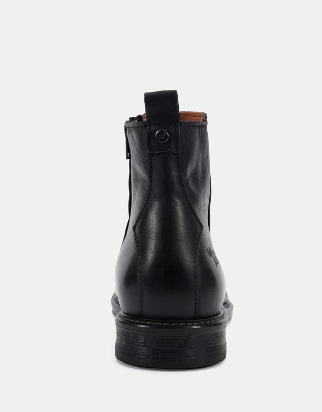 Wild Rhino - Bunbury Black