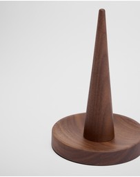 Country Road - Sierra Ring Stand