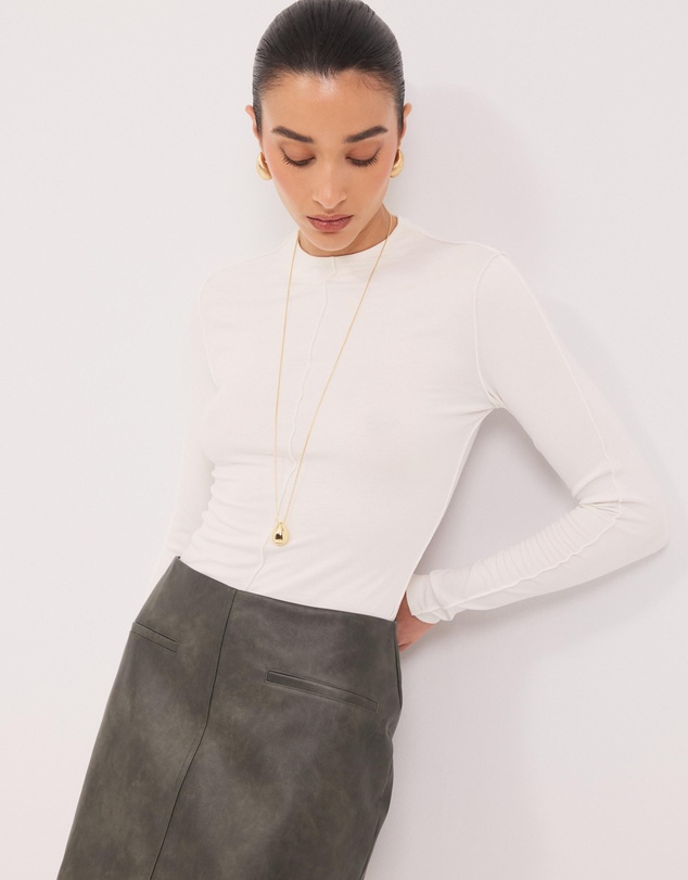 Calli - Astor Babylocked Long Sleeve Top