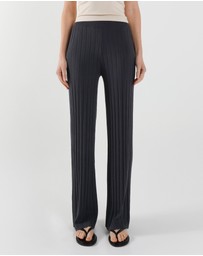 Madison The Label - Sweeney Knit Pants