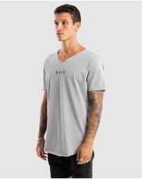 Kiss Chacey - Made Of Iron Raw Neck Tee