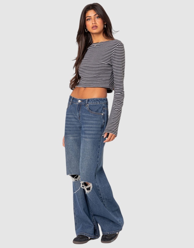 EDIKTED - Debbie Distressed Low Rise Jeans