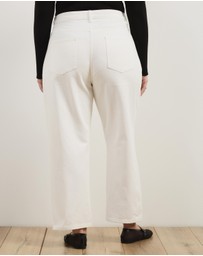 Atmos&Here Curvy - Milla Straight Leg Jeans