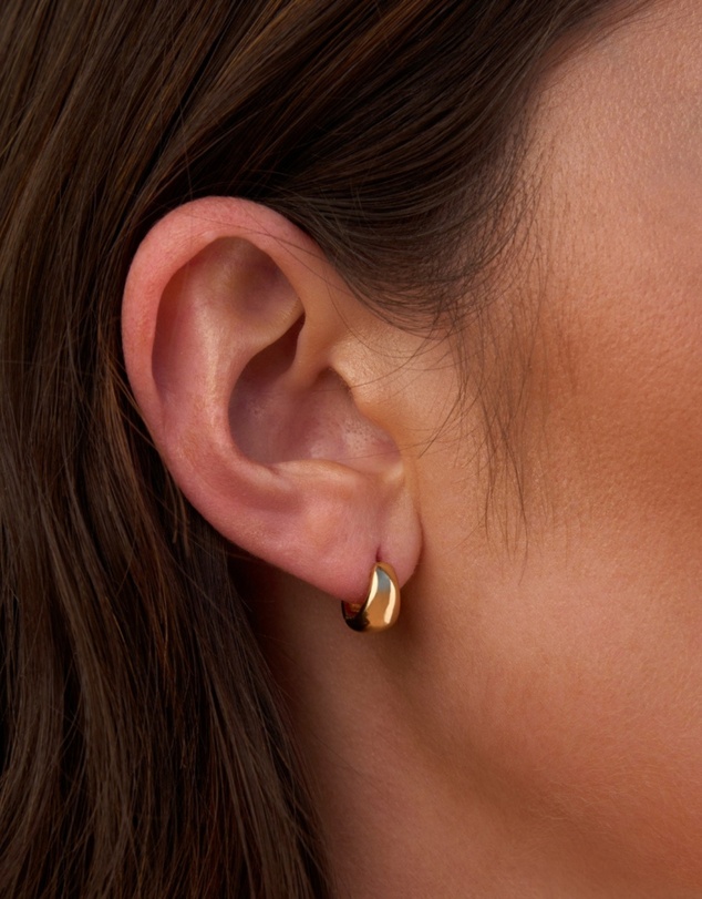 EL&RO Jewellery - Tully Huggie Earrings