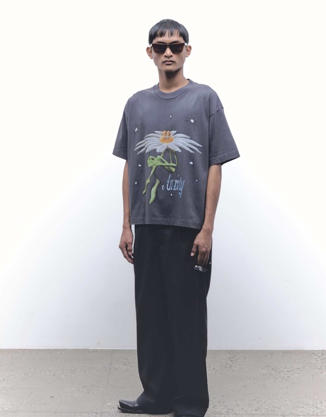 JUNGLES JUNGLES - Anxiety Flower Tee