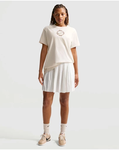 Nike - Sportswear Classic Short Sleeve Tee