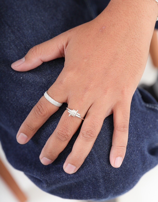 Kuzzoi - ICONIC EXCLUSIVE - Wire Band Ring in 925 Sterling Silver