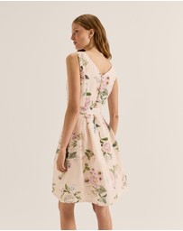 Review - Sunset Rose Floral Dress