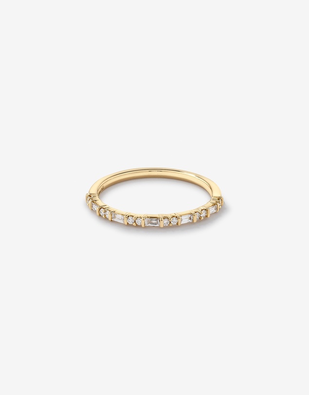 Michael Hill - Wedding Ring with 0.20 Carat TW of Diamonds in 14kt Yellow Gold