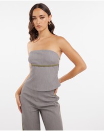 Dazie - Style Queen Strapless Top