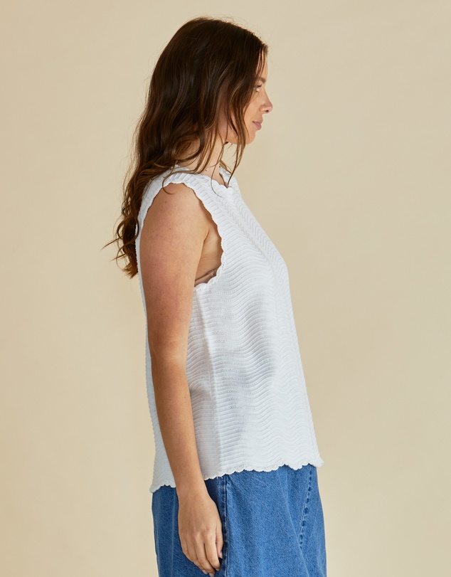 Betty Basics - Aviva Tank