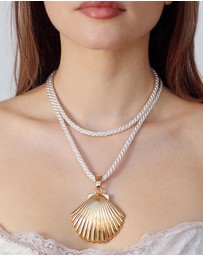 Petit Moments - Tahiti Necklace