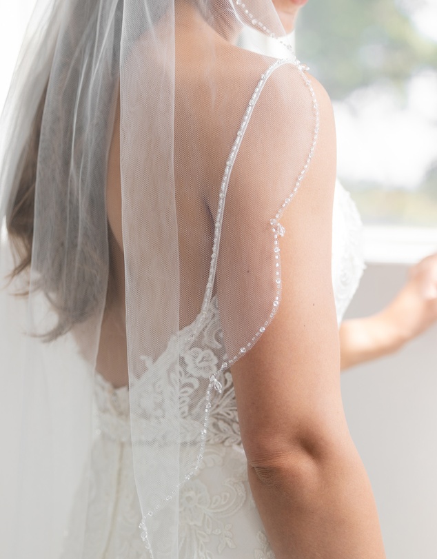 Ivory Knot - Sana Veil