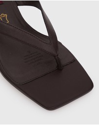 Betts - Salsa Leather Thong Mule Sandals
