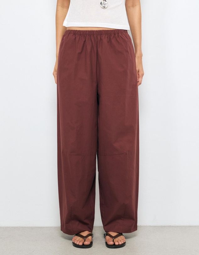 AERE - Nora Organic Cotton Barrel Leg Pants