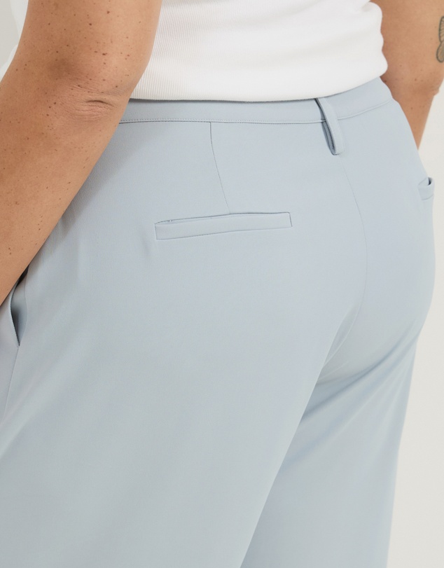Atmos&Here Curvy - Rosa Wide Leg Tailored Pleated Pants