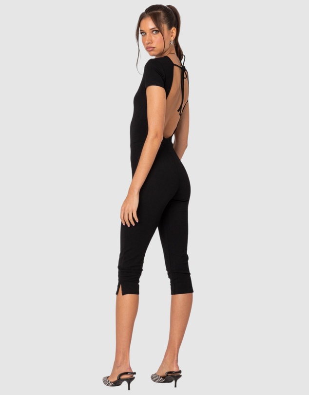 EDIKTED - Capri Open Back Jumpsuit