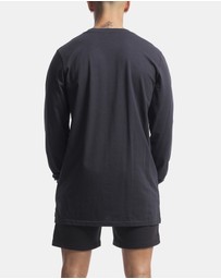 Vacancy Co - Polaroid Embroidery Long Sleeve Tee