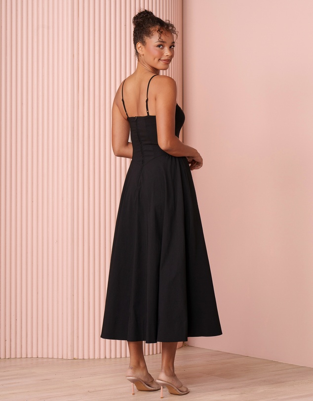 Azzurielle - Udile Sweetheart Midi Dress