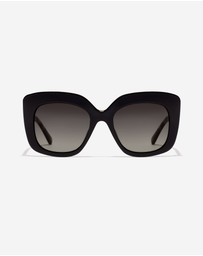 Hawkers Co - HAWKERS - Carey Smoky Black Eco TANGO  Sunglasses for Men and Women UV400