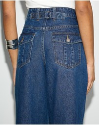 Dazie - Berlin Cinch Waistband Baggy Jeans