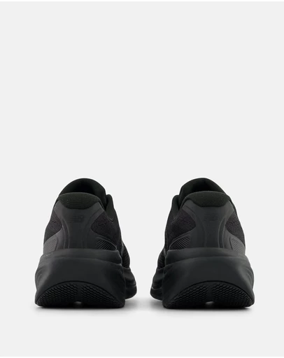 New Balance - Fresh Foam X 860v15 (X-Wide Fit) - Women's