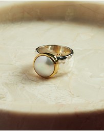 Najo - Chroma Two Tone Gold Pearl Ring