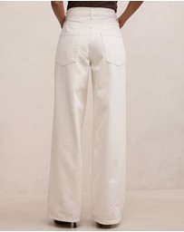 Forever New Petite - Gia Petite High Rise Wide Leg Jeans