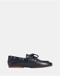 Tommy Hilfiger - TH Sleek Leather Boat Shoes - Women's