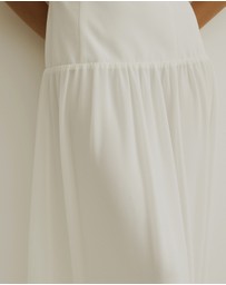 Atmos&Here - Strapless Chiffon Midi Dress