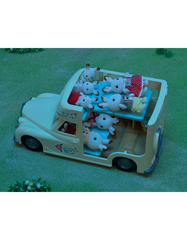 Sylvanian Families - Family Campervan
