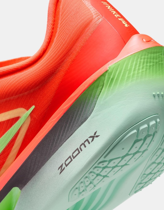 Nike - Nike Zoom Fly 6 - Men's Running Shoes
