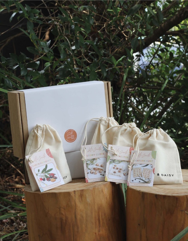 Poppy & Daisy - Earth Eco Activity Box
