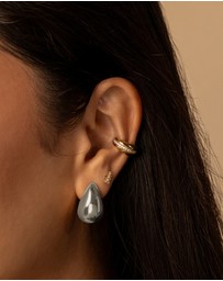 Wanderlust + Co - Teardrop Classic 20mm Stud Earrings