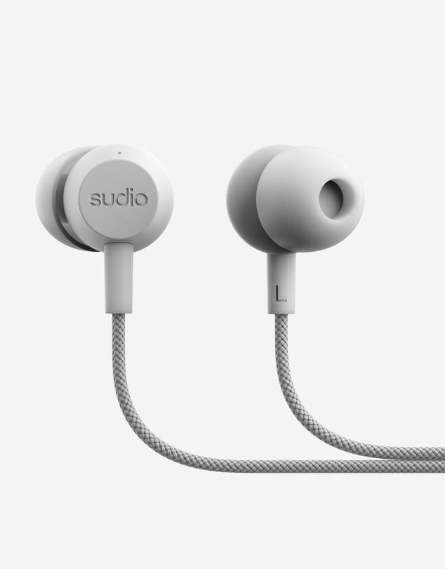 Sudio - V3 Pro - USB-C Tangle-Free Universal Wired Earbuds