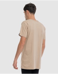 DVNT - Classic Embroidery Tee