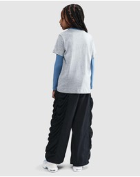 Nike - Futura T-Shirt - Kids-Teens