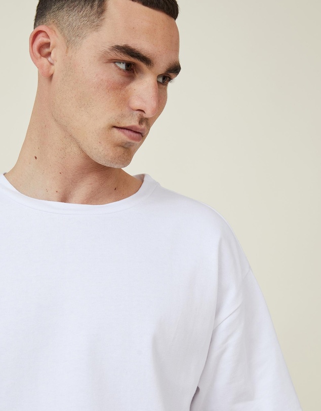 Cotton On - BOX FIT T-SHIRT