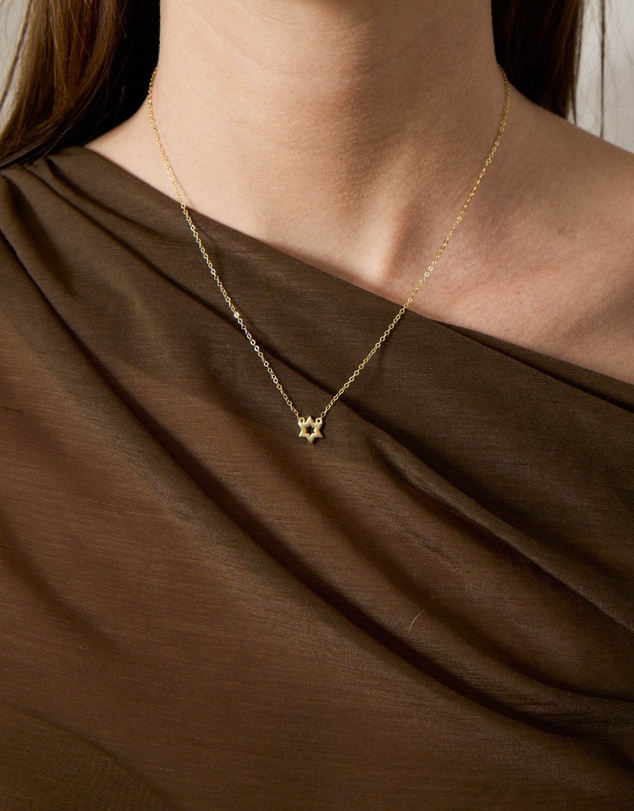 Bianc - Small Star Necklace