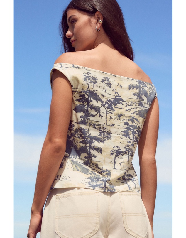NEXT - Open Neck Vest