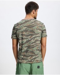 Deus Ex Machina - Joyride Ringer Tee