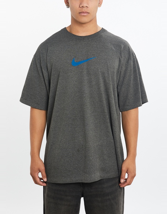 Vintage by The Real Deal - Pre Loved - Vintage Nike Tee