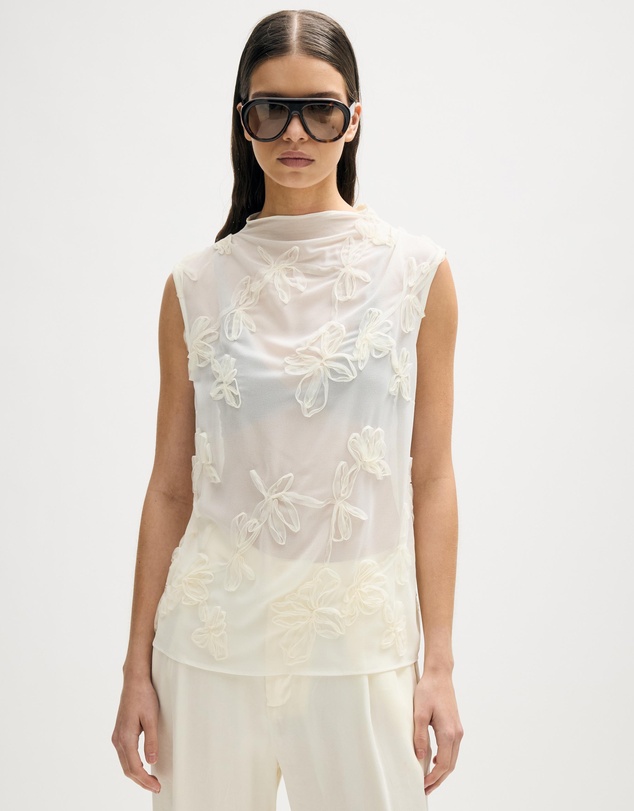Minima Esenciales - Maelle Floral Applique Top