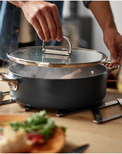 Joseph Joseph - Space Expandable Stainless Steel Trivet