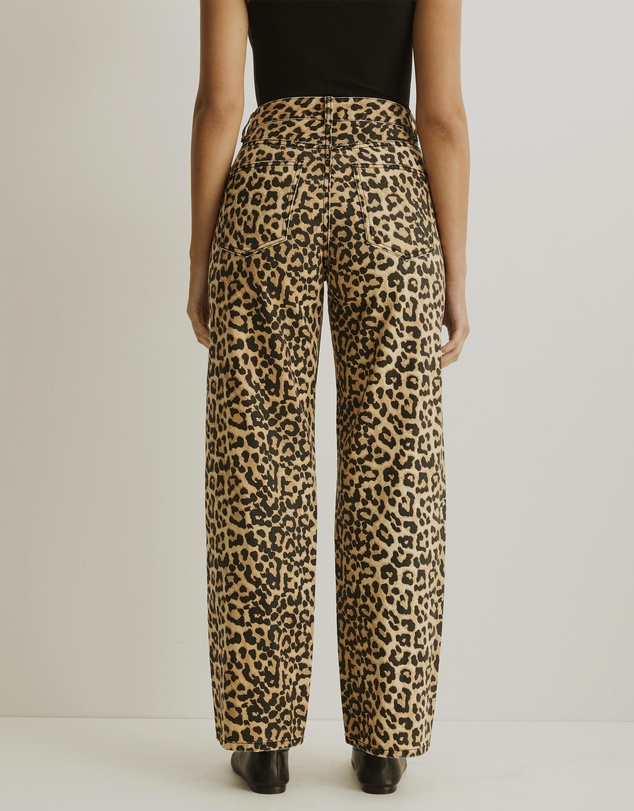 Atmos&Here - Lizzy High Rise Relaxed Jeans