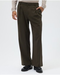 AERE - Pleated Relaxed Fit Pants