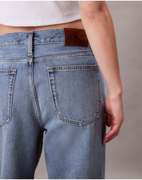Calvin Klein Jeans - Low Rise Baggy Jeans