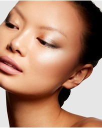 MAC - Extra Dimension Skinfinish